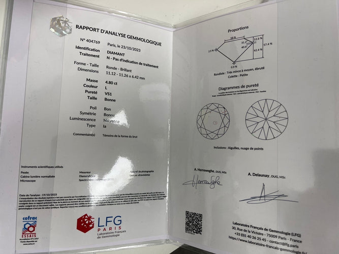 Broche Or Gris 3 Diamants Serti Griffes 58 Facettes DV0393-2