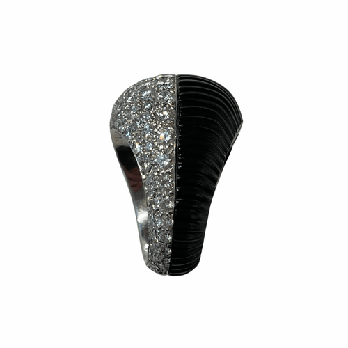 Bague CARTIER - Rare Bague bombée en platine, onyx et diamants 58 Facettes DV0345-1