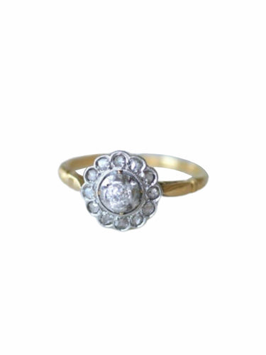 Bague marguerite ancienne diamants 58 Facettes