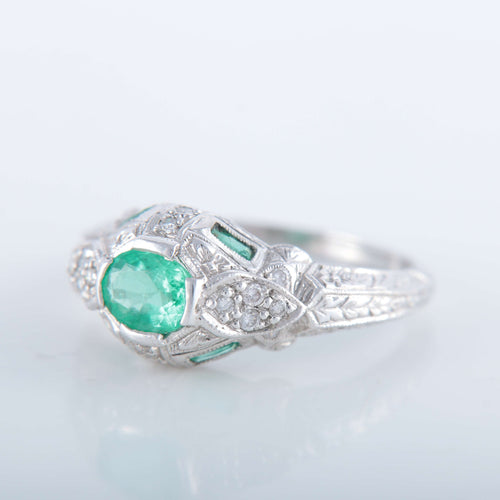 Bague 53 Bague style Art Déco Emeraudes Diamants 58 Facettes 1