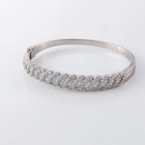 Bracelet Bracelet Jonc Diamants ronds et baguettes 58 Facettes 1