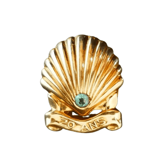 Broche Cartier - Boutonnière en Or jaune, émeraude 58 Facettes