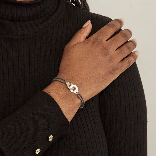 Bracelet Dinh Van Bracelet  Cordon Menottes Or blanc. R12. 58 Facettes DV1961-1