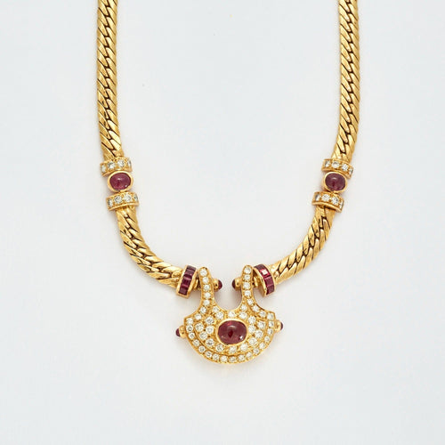 Collier Collier en or jaune, rubis et diamants. 58 Facettes DV0463-5