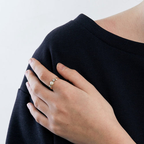 Bague Bague perle et diamants 58 Facettes DV0569-19