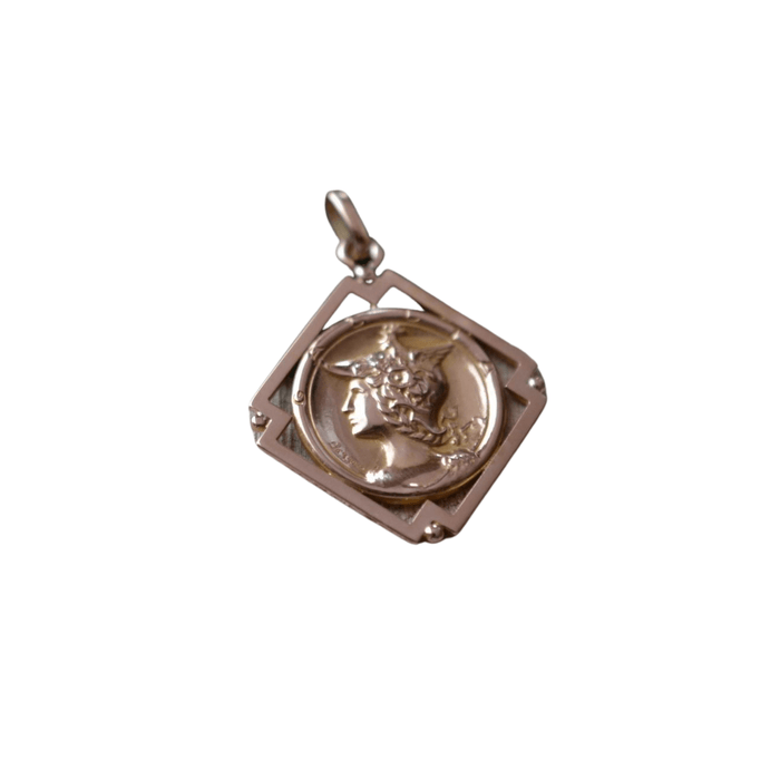 Pendentif Médaille Chevalier Romain 58 Facettes Ref278