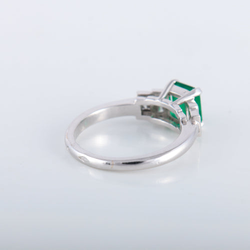 Bague Bague Emeraude Diamants 58 Facettes