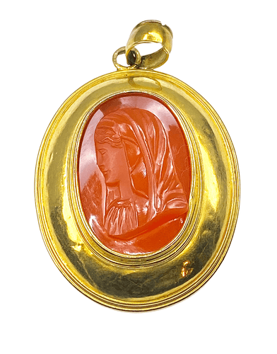 Pendentif Pendentif Or jaune Camée en cornaline 58 Facettes AB284