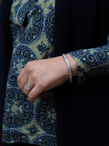 Bracelet Bracelet rivière articulé en or, platine et diamants 58 Facettes 389