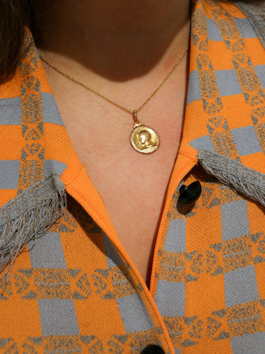 Pendentif Médaille Art nouveau en or jaune 58 Facettes 557