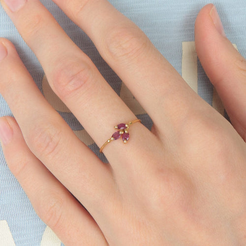 Bague 51.5 Bague Trio Rubis 58 Facettes JE227