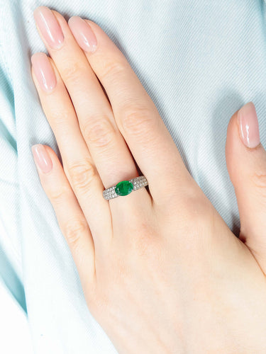 Bague 52.5 BAGUE EMERAUDE ET DIAMANTS 58 Facettes 417 00087