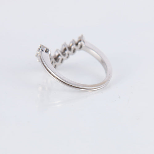 Bague 52 Bague V Diamants 58 Facettes 1