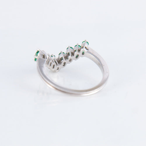 Bague 53 Bague V Emeraudes 58 Facettes 1