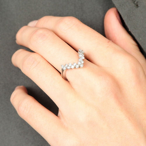 Bague 52 Bague V Diamants 58 Facettes 1