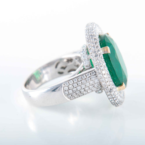 Bague BAGUE EMERAUDE PAVAGE DIAMANTS 58 Facettes