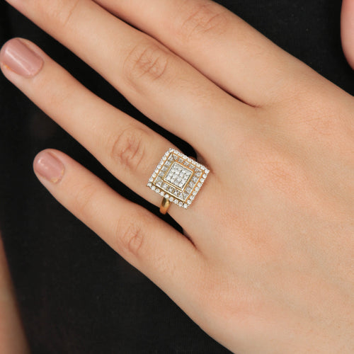 Bague 50 Bague Carrée Pavage Diamants 58 Facettes