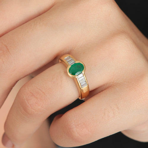 Bague 54 Bague Emeraude et Diamants 58 Facettes