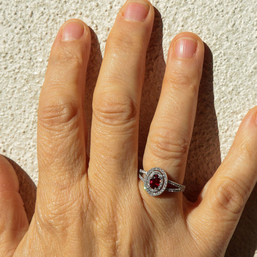 Bague 53 Bague style Marguerite Rubis Diamants 58 Facettes 1