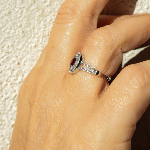 Bague 53 Bague style Marguerite Rubis Diamants 58 Facettes 1