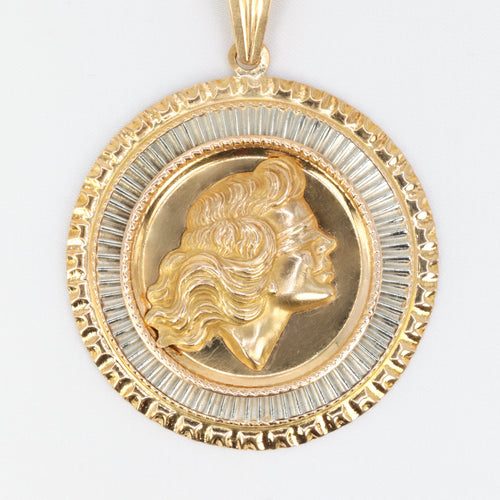 Pendentif Médaille vintage en or jaune et blanc 58 Facettes 672
