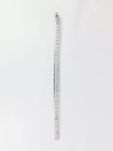 Bracelet Bracelet rivière articulé en or, platine et diamants 58 Facettes 389