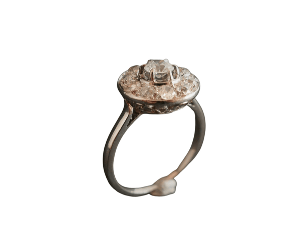 Bague 55 Bague Art Déco Diamants, Platine. 58 Facettes