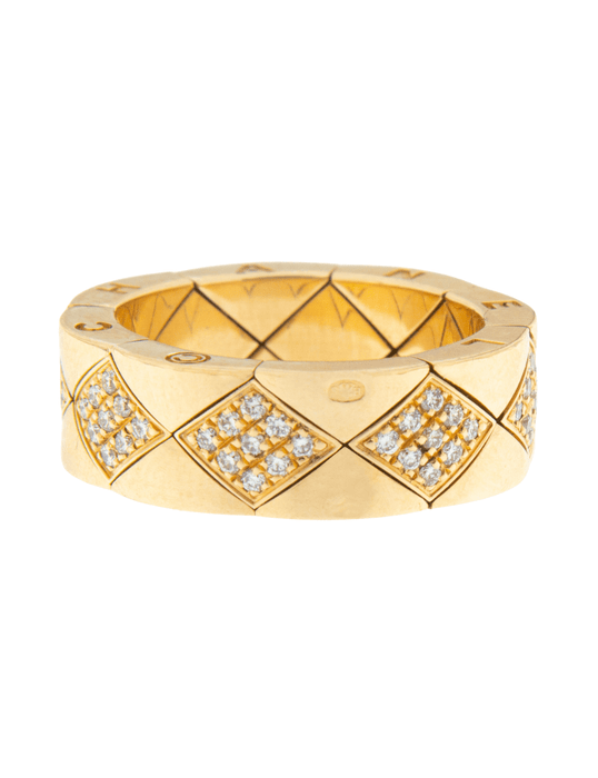 Chanel Ring Matelassee in yellow gold and diamonds