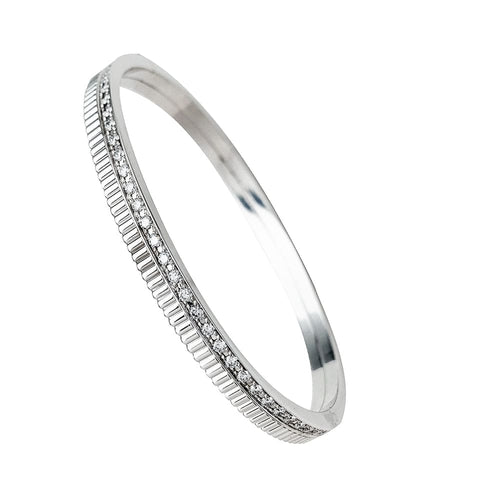 Bracelet Bracelet Boucheron "Quatre Radiant" en or blanc et diamants. 58 Facettes 30223
