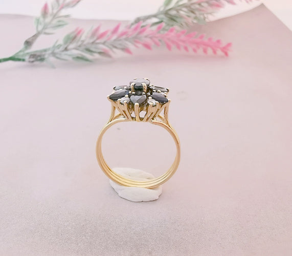 Bague 53.5 Bague fleur Saphirs Diamants Or Jaune 58 Facettes AB 1073