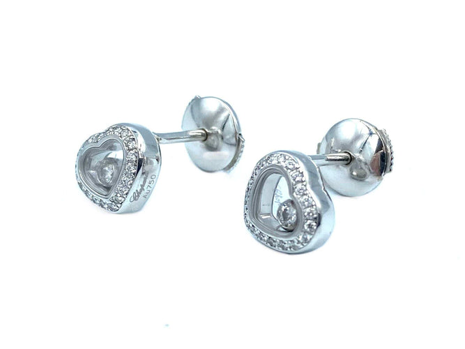 Boucles d'oreilles CHOPARD. Boucles d’oreilles Happy Diamonds or blanc diamants 58 Facettes