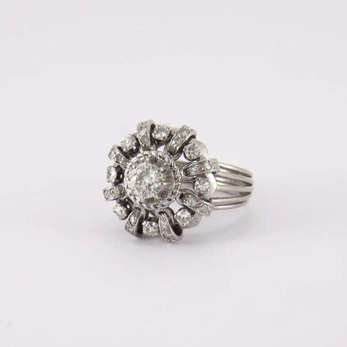 Bague 54 Bague dôme fleur 58 Facettes 1030