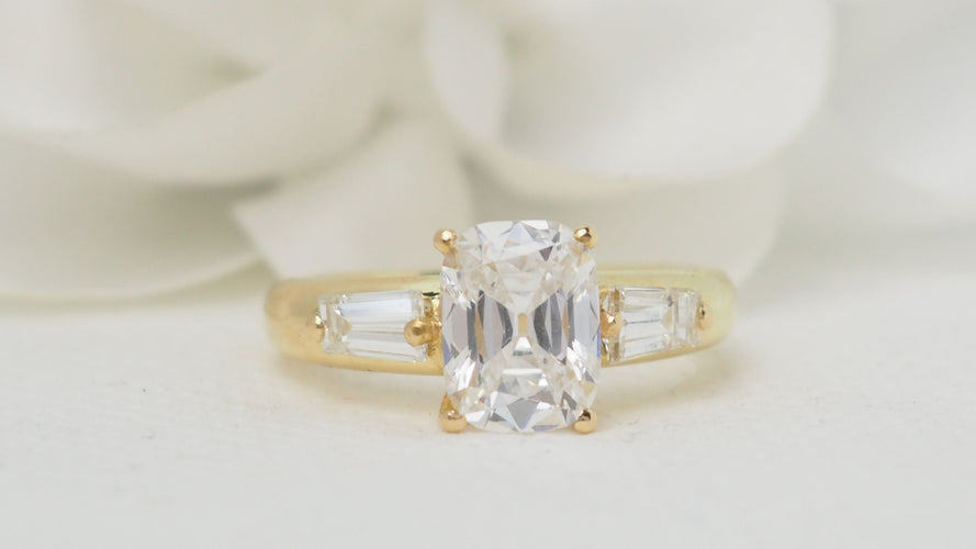 Bague 55 Bague diamant coussin 2cts 58 Facettes 32374