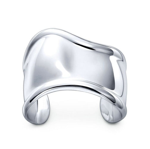 Bracelet Tiffany’s. Elsa Peretti. Bracelet manchette Bone small 58 Facettes