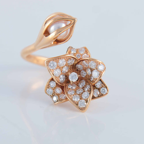 Bague 52 Bague Mellerio "Bourgeon" diamants et perles 58 Facettes