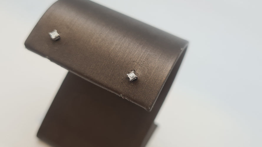 Boucles d'oreilles Boucles d'oreilles en Or blanc, diamants 58 Facettes