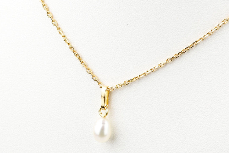 Collier Collier et pendentif perle en or jaune 58 Facettes 21PERLE-62