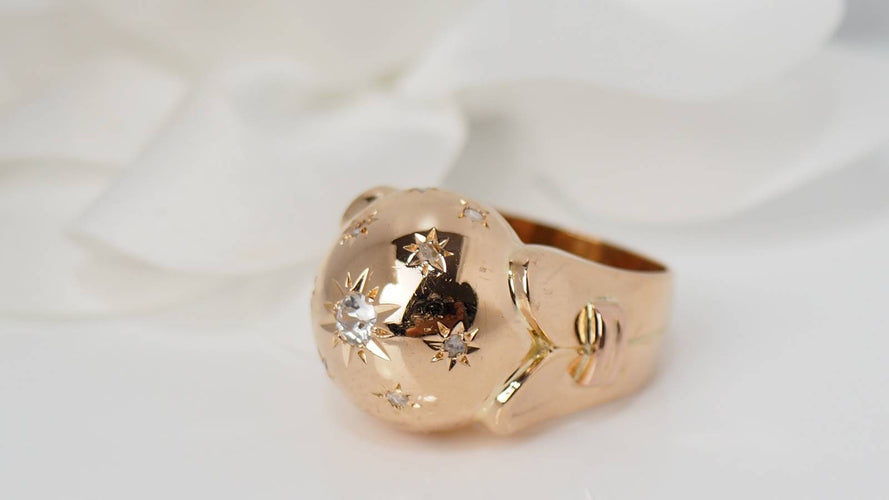 Bague Bague boule en or jaune et diamants 58 Facettes 31355