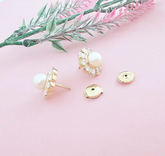 Boucles d'oreilles Boucles d'oreilles Fleurs Perles & Diamants 58 Facettes AA 1580