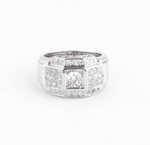 Bague Bague en platine et diamants à gradins 58 Facettes 1