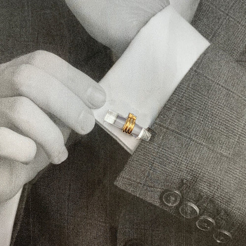 Boutons de manchette Boutons de manchette Van Cleef & Arpels en or jaune, quartz et hématites. 58 Facettes 31048