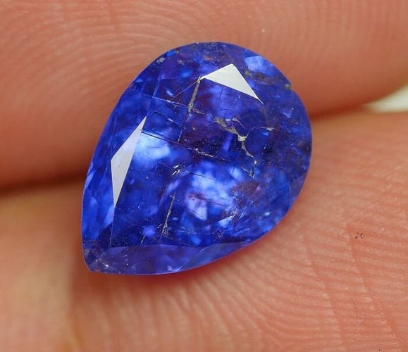Gemstone Tanzanite 3.01cts 58 Facettes 312