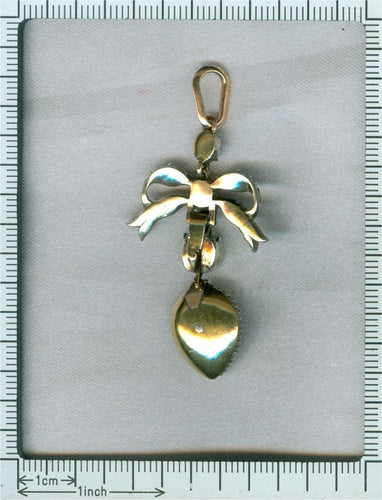 Pendentif Pendentif avec diamant 58 Facettes 14170-0018