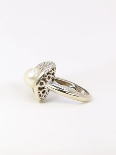 Bague Bague vintage sertie d'une perle d'akoya et de diamants 58 Facettes J32