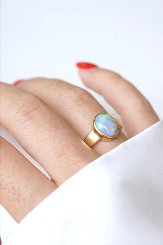Bague Bague or et opale cabochon 58 Facettes