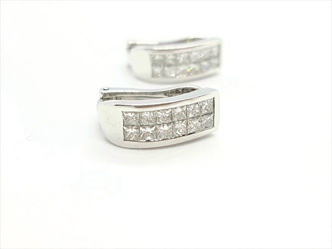 Boucles d'oreilles Boucles d'oreilles Or blanc Diamant 58 Facettes 06215CD