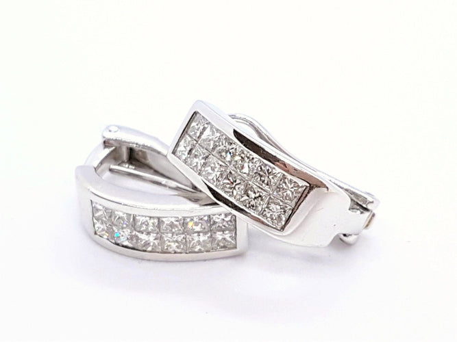 Boucles d'oreilles Boucles d'oreilles Or blanc Diamant 58 Facettes 06215CD