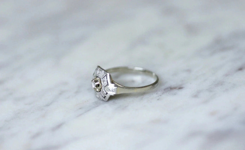 Bague Bague Hexagonale Art Déco Diamants 58 Facettes