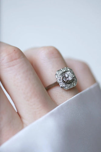 Bague 52 Bague Art Déco Or blanc Platine Diamants 58 Facettes