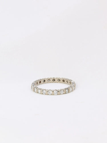 Bague Alliance américaine en or blanc et diamants 58 Facettes J59